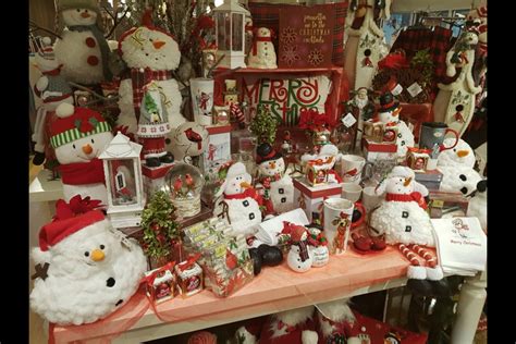 christmas gift shops near me open now